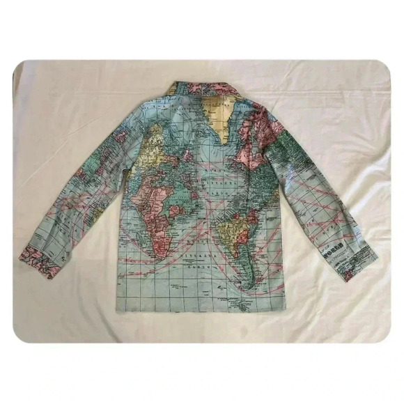 Misslook Map Of  The World Long Sleeve Button Down Blouse Size Medium - Picture 7 of 8